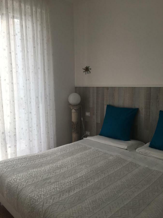 Zonatortona B&B Милано Екстериор снимка