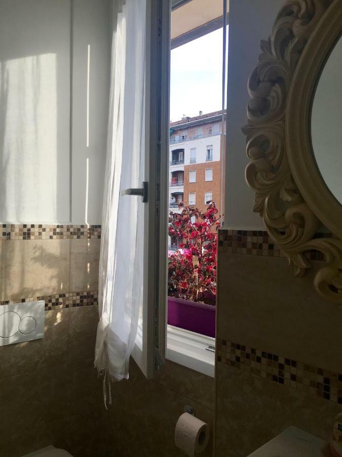 Zonatortona B&B Милано Екстериор снимка
