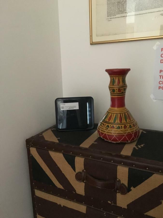 Zonatortona B&B Милано Екстериор снимка